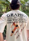 Camiseta O mundo lá fora
